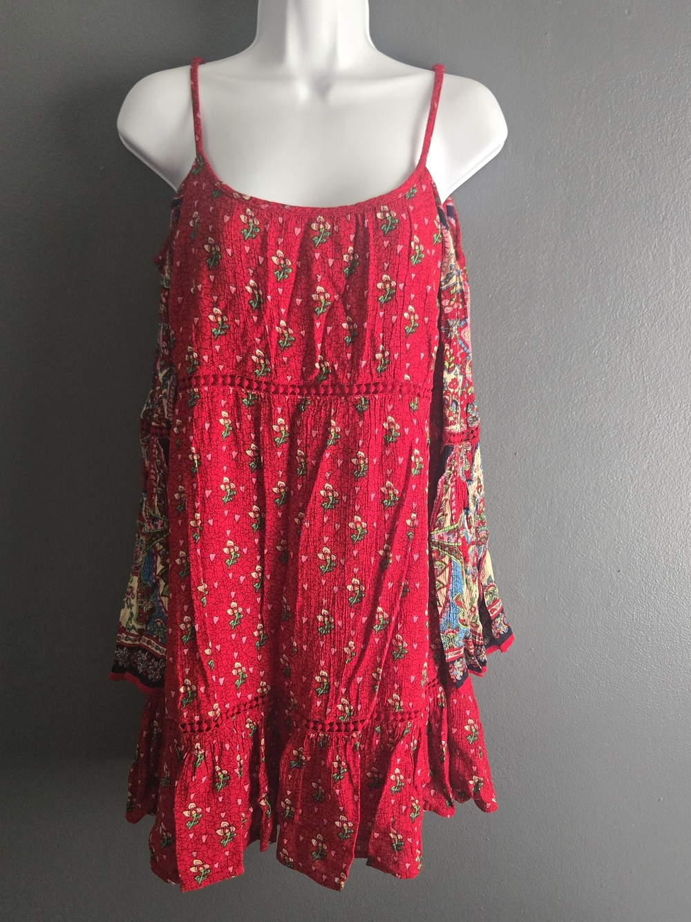 Patrons of Peace Red Paisley Floral Boho Cold Shoulder Bell Sleeve Dress Medium